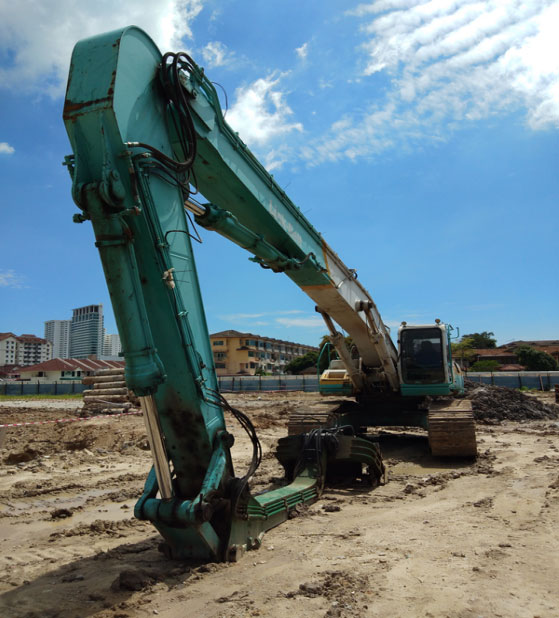 concrete sheet piling work for Enforcing Riverbank at Johor.