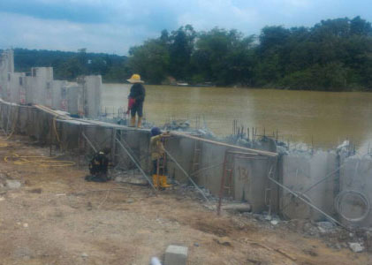 concrete sheet piling work concrete sheet piling work for Enforcing Riverbank at Johor.